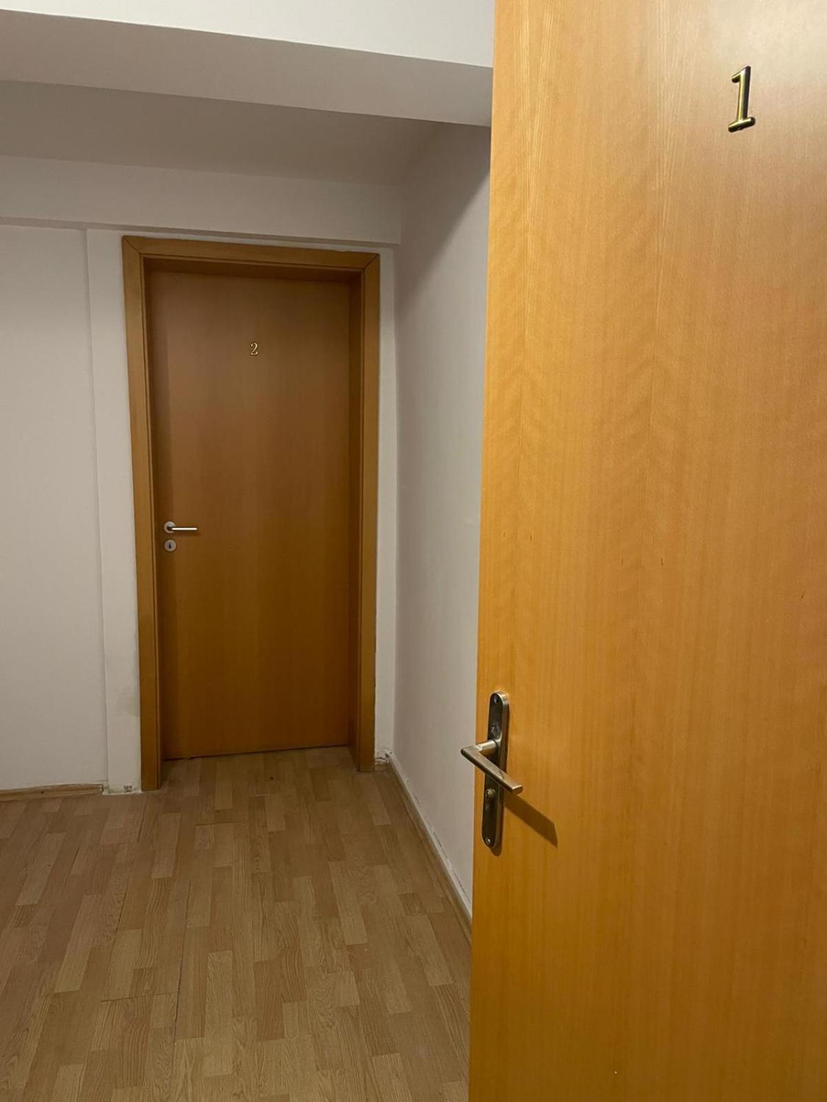 Mossapartments Бухарест Экстерьер фото
